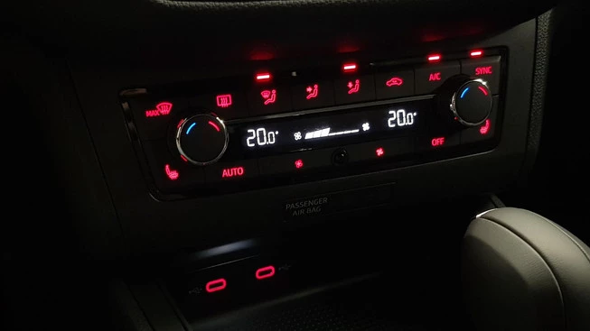 SEAT Ibiza - Afbeelding 23 van 30