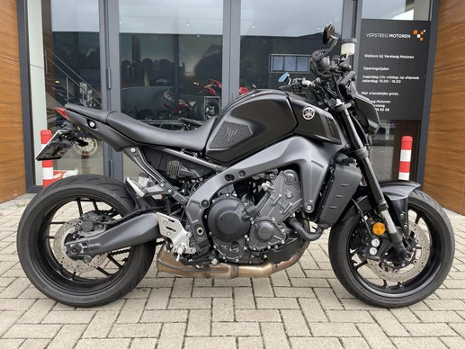 Yamaha MT 09 - Afbeelding 1 van 19