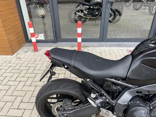 Yamaha MT 09 - Afbeelding 8 van 19