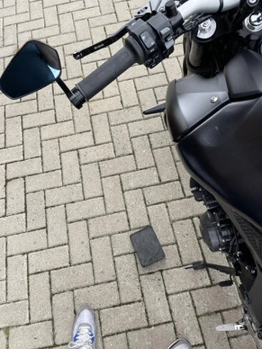Yamaha MT 09 - Afbeelding 17 van 19