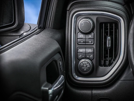Chevrolet Silverado - Afbeelding 15 van 26