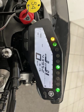 Yamaha MT 09 - Afbeelding 2 van 22