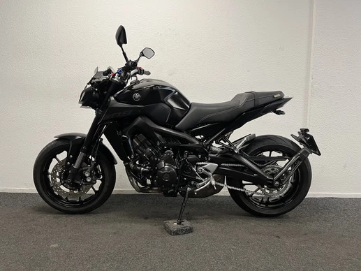 Yamaha MT 09 - Afbeelding 13 van 22