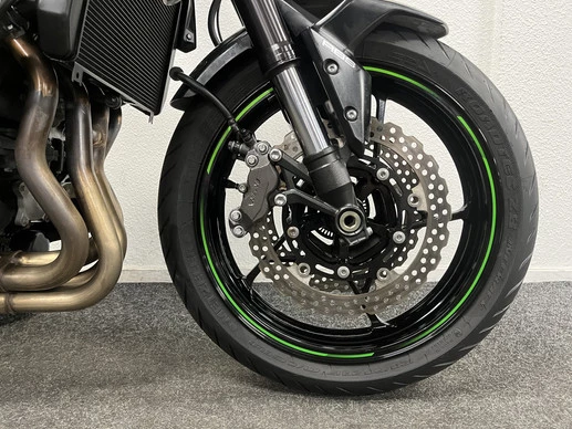 Kawasaki Z900 - Afbeelding 6 van 22