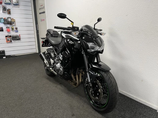 Kawasaki Z900 - Afbeelding 11 van 22