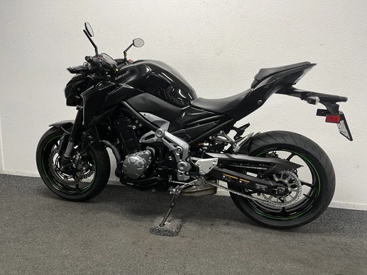 Kawasaki Z900 - Afbeelding 15 van 22