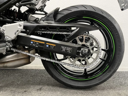 Kawasaki Z900 - Afbeelding 18 van 22