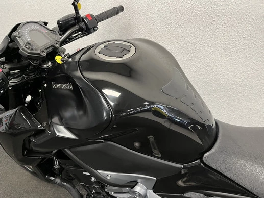 Kawasaki Z900 - Afbeelding 19 van 22