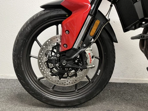 Triumph Tiger - Afbeelding 16 van 22