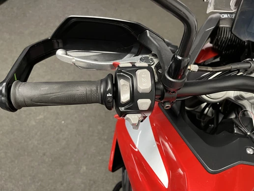 Triumph Tiger - Afbeelding 21 van 22