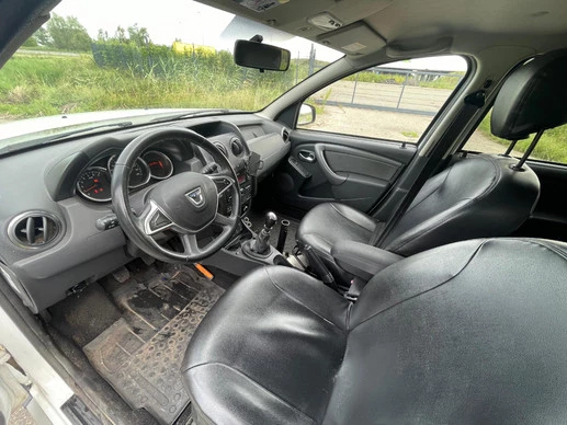 Dacia Duster - Afbeelding 11 van 23