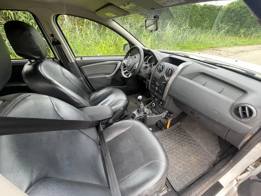 Dacia Duster - Afbeelding 14 van 23