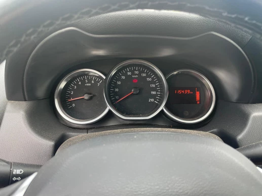Dacia Duster - Afbeelding 15 van 23