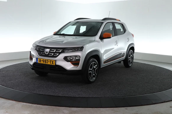 Dacia Spring - Afbeelding 1 van 24