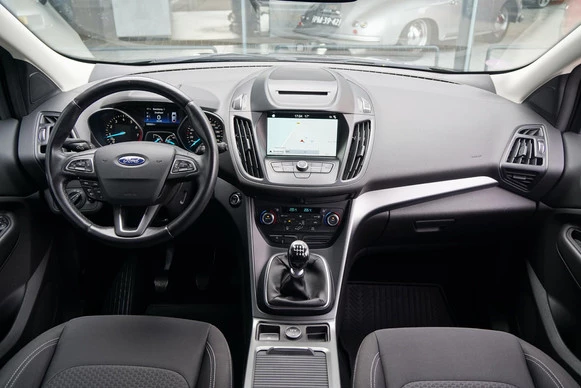 Ford Kuga - Afbeelding 3 van 30