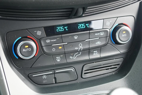 Ford Kuga - Afbeelding 13 van 30