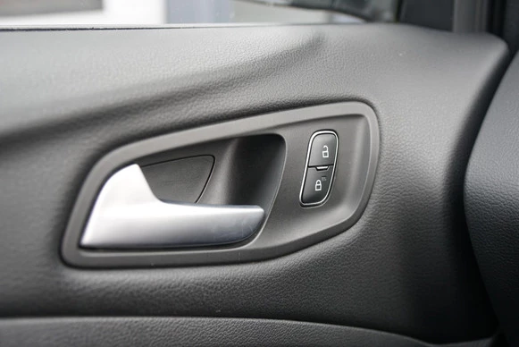 Ford Kuga - Afbeelding 20 van 30