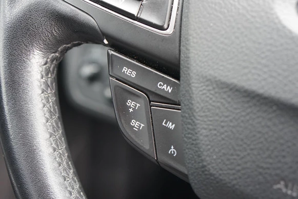 Ford Kuga - Afbeelding 24 van 30
