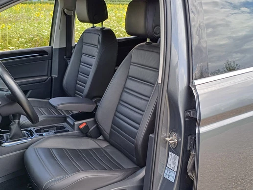 Volkswagen Touran - Afbeelding 2 van 30