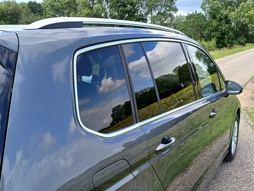 Volkswagen Touran - Afbeelding 17 van 30