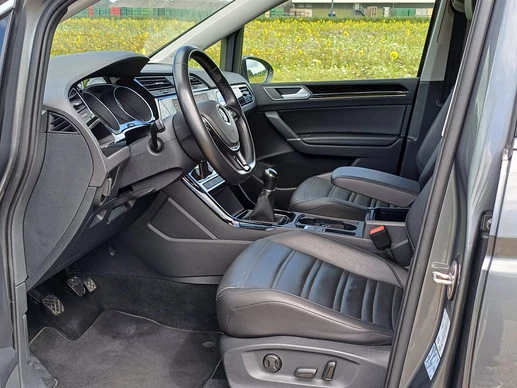 Volkswagen Touran - Afbeelding 20 van 30