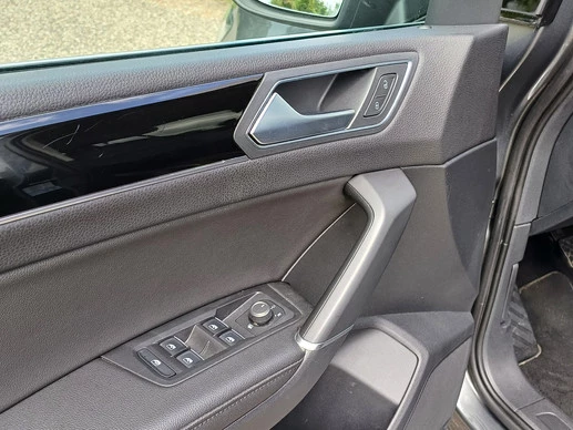 Volkswagen Touran - Afbeelding 22 van 30