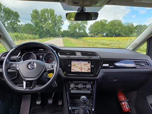 Volkswagen Touran - Afbeelding 27 van 30
