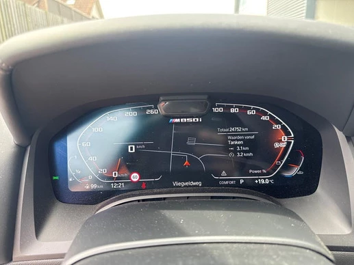 BMW 8 Serie - Afbeelding 24 van 30