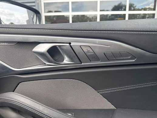BMW 8 Serie - Afbeelding 30 van 30