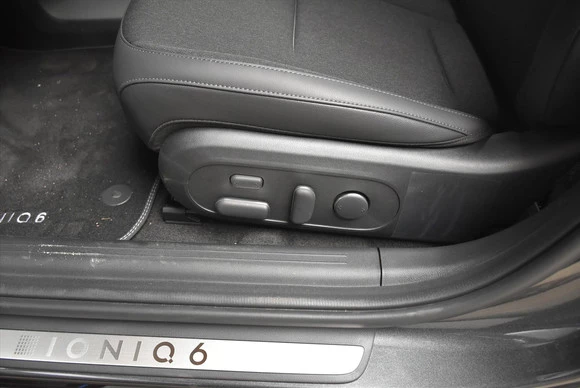 Hyundai IONIQ 6 - Afbeelding 10 van 26