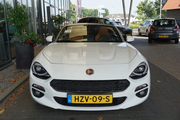 Fiat 124 Spider - Afbeelding 2 van 30