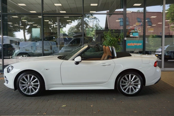 Fiat 124 Spider - Afbeelding 4 van 30