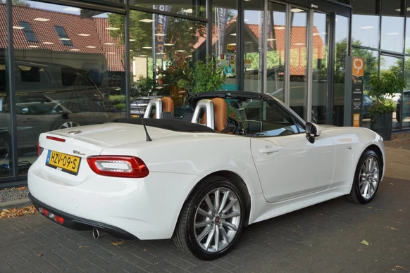 Fiat 124 Spider - Afbeelding 5 van 30