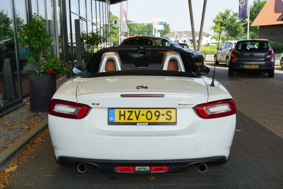 Fiat 124 Spider - Afbeelding 7 van 30
