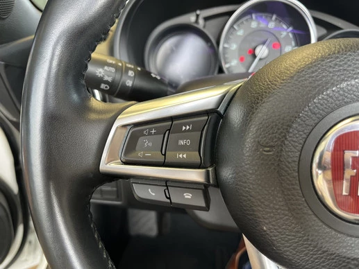 Fiat 124 Spider - Afbeelding 17 van 30