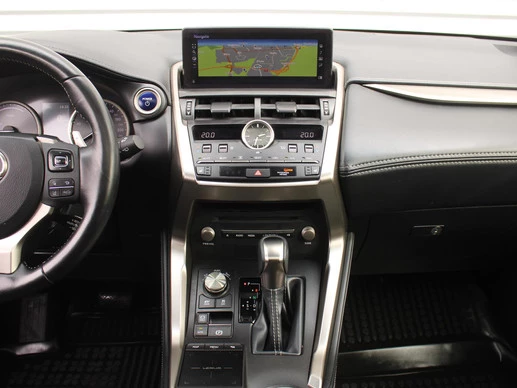 Lexus NX - Afbeelding 18 van 30