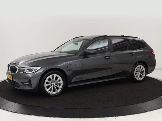 BMW 3 Serie - Afbeelding 1 van 30