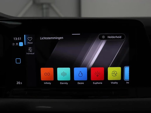 Volkswagen Golf - Afbeelding 20 van 30