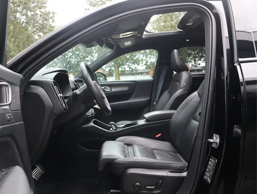 Volvo XC40 - Afbeelding 28 van 30