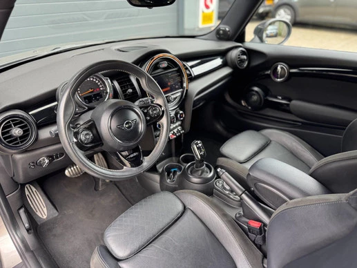 MINI Cooper S - Afbeelding 18 van 30