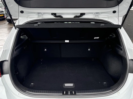 Kia Ceed - Afbeelding 19 van 25