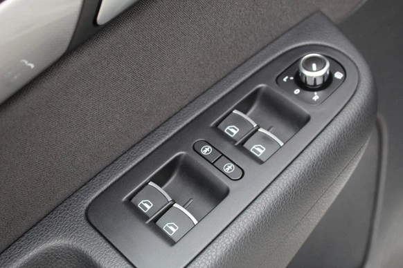 Volkswagen Sharan - Afbeelding 26 van 30