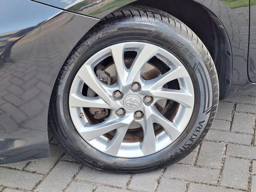 Toyota Auris - Afbeelding 3 van 30