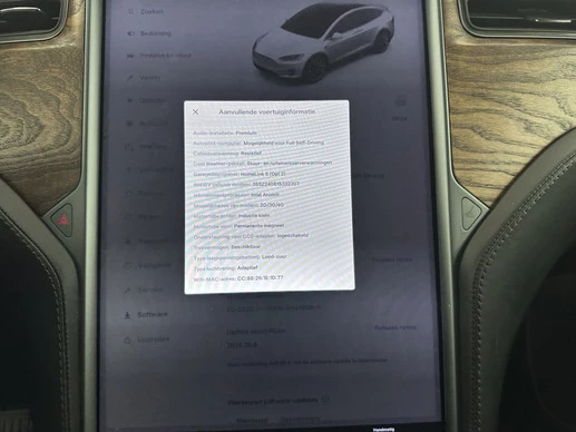 Tesla Model X - Afbeelding 22 van 30