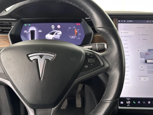 Tesla Model X - Afbeelding 24 van 30