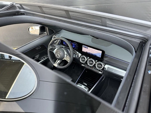 Mercedes-Benz EQB - Afbeelding 4 van 15