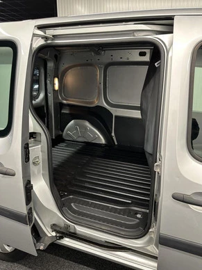 Renault Kangoo - Afbeelding 25 van 29