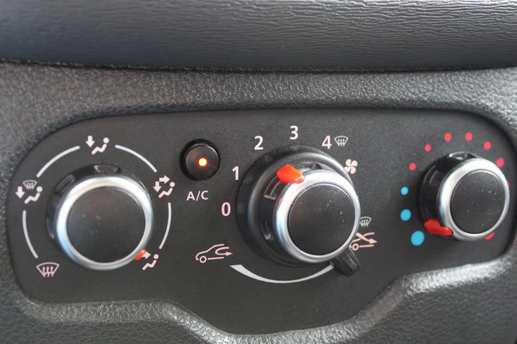 Dacia Lodgy - Afbeelding 19 van 27