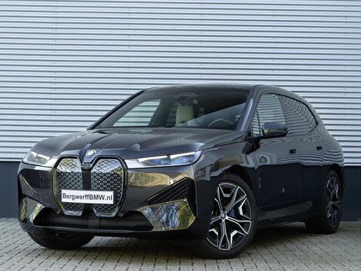 BMW iX - Afbeelding 1 van 30