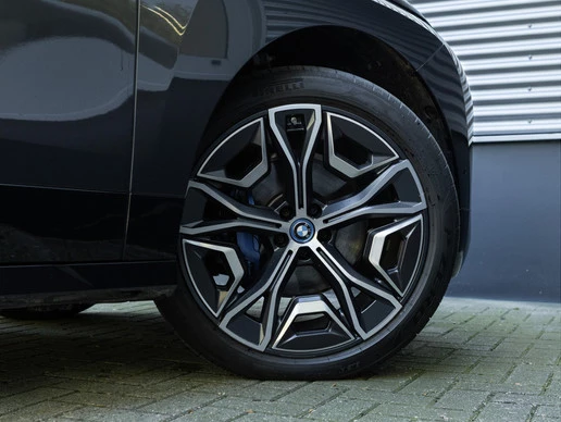 BMW iX - Afbeelding 11 van 30